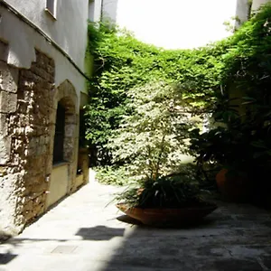 https://portal-del-angel-barcelonastuff-apartments.catalonia-hotels.com