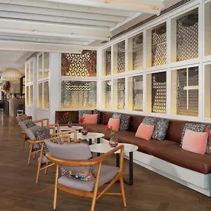 4* Hotel H10 Universitat