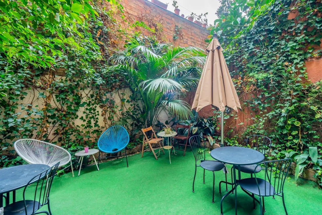 Casa Barcelo Hostel Barcelona